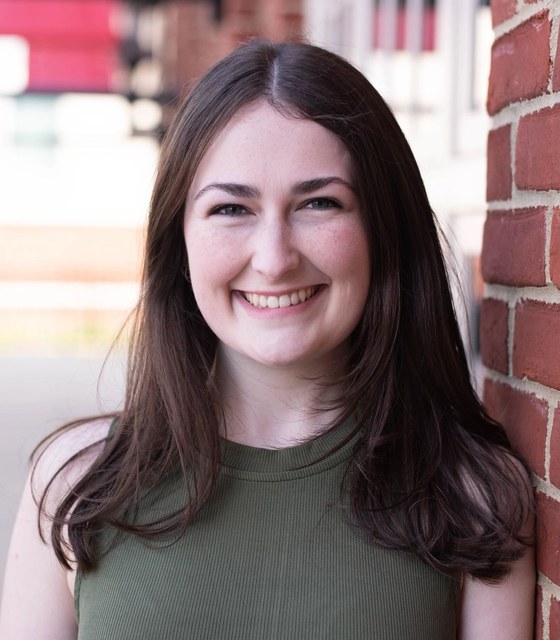 Olivia Frayder, Instructor
